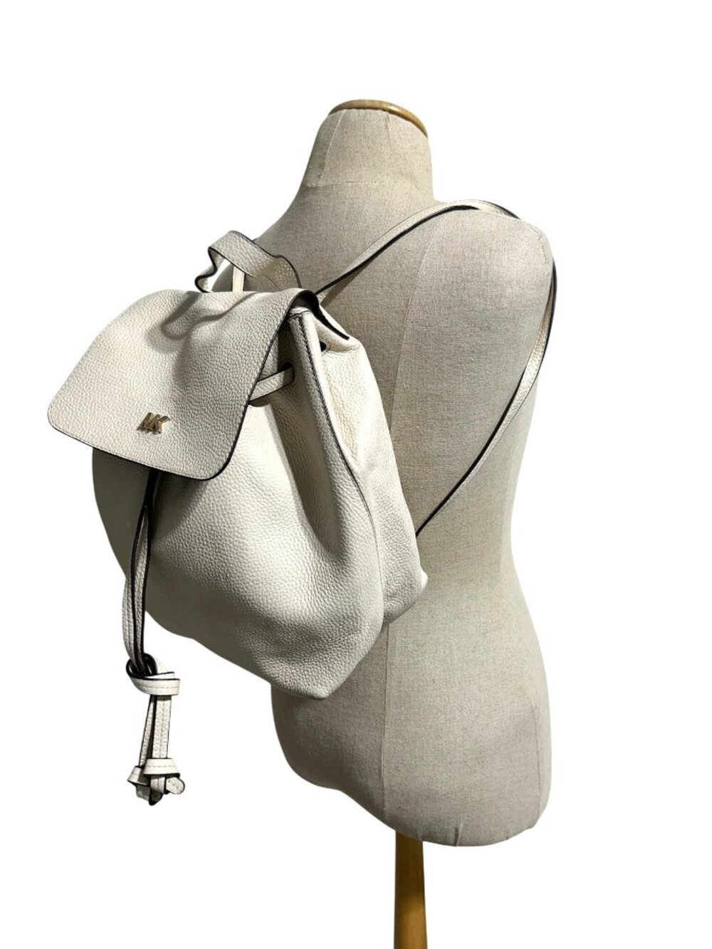 Michael Kors Pebbled Leather Backpack In Ivory With Drawstring Closure - Picture 9 of 12